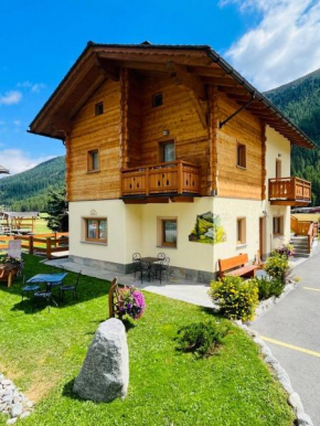Chalet Sunshine